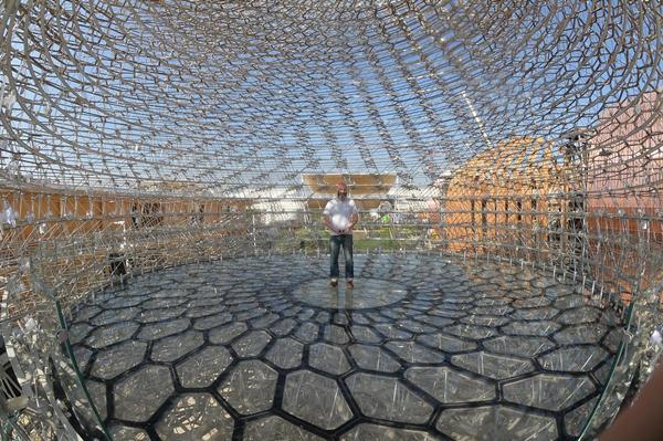 Milan 031015 6 Tham quan gian hàng Anh tại Milan EXPO 2015/ Hãng Wolfgang Buttress