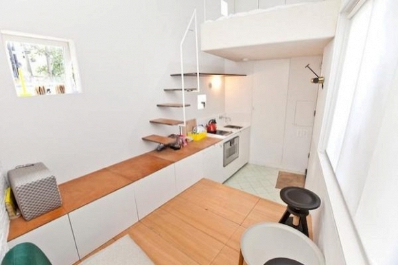 1411014238 tiny house for sale in london 0004 Tham quan thiết kế căn hộ nhỏ 17 mét vuông, giá hơn... 9 tỉ đồng