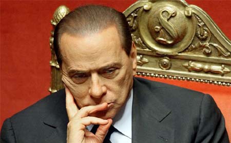 berlusconi italy 1367031582 500x0 Standard & Poor’s hạ điểm Italy không báo trước