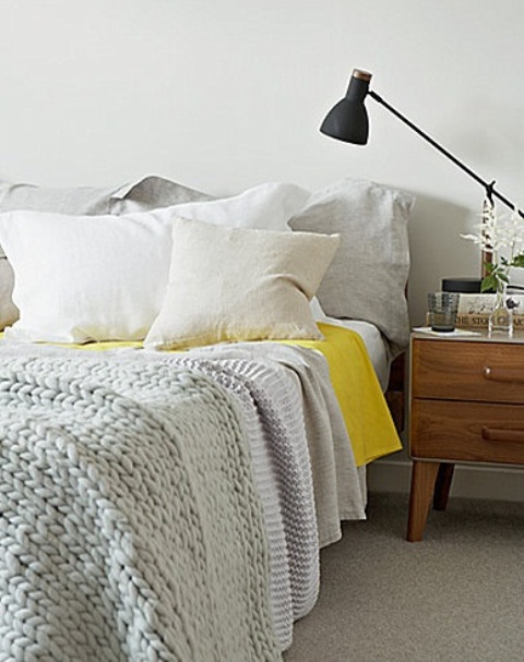 Cùng nhìn qua bộ thiết kế phòng ngủ phong Scandinavia đầy quyến rũ cozy scandinavian bedrooms 38 Cùng nhìn qua bộ thiết kế phòng ngủ phong Scandinavia đầy quyến rũ